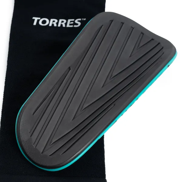 Щитки футбольные TORRES Pro за 1&nbsp;972 ₽ в Нижнем Новгороде