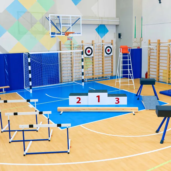 Щит баскетбольный игровой (монолитный поликарбонат) 1050х1800 мм ZAVODSPORTA за 47&nbsp;600 ₽ в Нижнем Новгороде